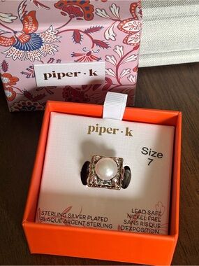 Piper Pearl Square Ring in White and Gold & Silver